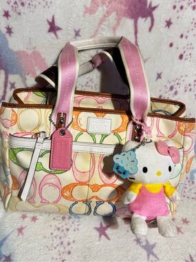 Coach Scribble Shoulder Large Tote Bag